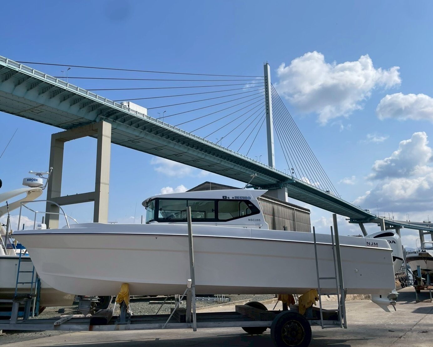 ニュージャパンマリン NSC265 S様 進水式 | 福岡のマリーナ マリーン
